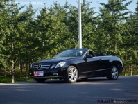 奔驰e级(进口),豪华中大型轿车，引领高端市场风采