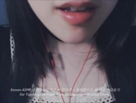 韩国红唇小姐姐吃播秀,唇齿留香的味蕾盛宴