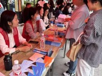 鄂州市人社局开展惠企政策宣传活动鄂州雅惠