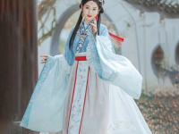 汉服女装露整只奶,露整只奶的时尚演绎